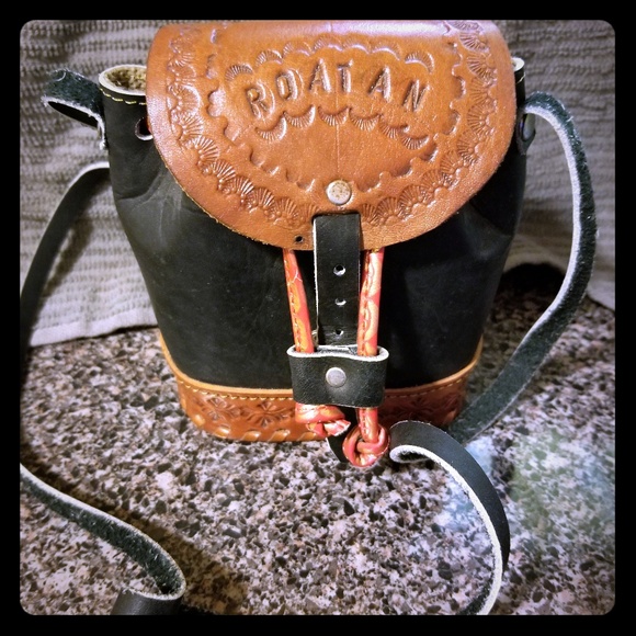 Vintage Handbags - Vintage ROATAN mini purse!!FINAL PRICE!!